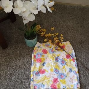 Floral pencil skirt